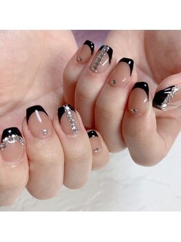 ユリネイル(YuRii Nail)/