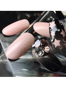 アデリー(ADELIAE)/