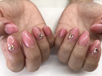 ネイルサロンアンドスクール クリシュナ(nail salon & school Krishna)/