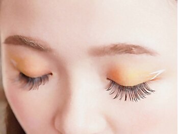 リリィ アイラッシュ(li'li'i eyelash)の写真/【まつ毛改善専門】本当の理想目元はここに。スゴ技を持つプロ集結!!《最高級スーパーセーブル80本~》