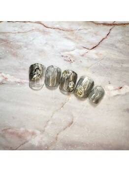 ニュアンスネイル