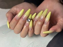 ミントアンドミスネイル(Mnt&Mis NAIL)の雰囲気（ダイアミチップ×グラデーションネイル　By　FAYE）