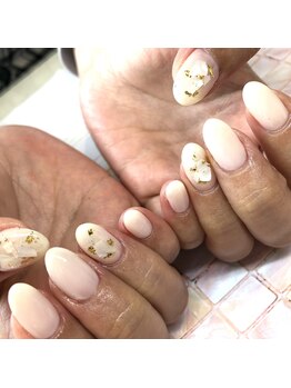 トータルサロン 白べぇーっ プラス/大人気!シェルネイル