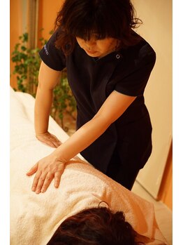 ヤスミン 町田店(Yasmeen)/背部筋膜リリース