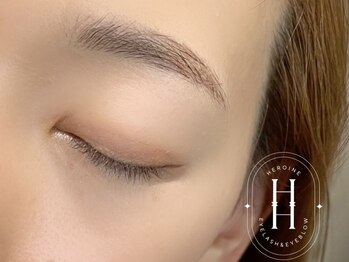 ヒロイン 栄生店(HEROINE)の写真/毛流れ矯正で垢抜け美眉に♪眉の形でお悩みの方にも◎美眉毛で第一印象がグッとUP☆貴方に合った美眉提供♪