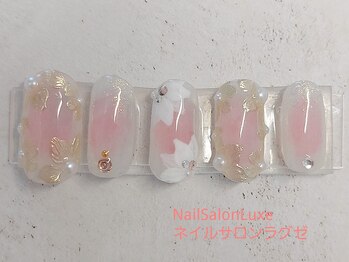 ネイル サロン ラグゼ(Nail Salon Luxe)/フラワー　チーク