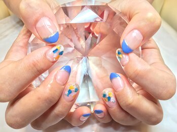 ネイルサロンアンドスクール ブロッサ(BLOSSA)/