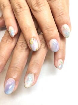 チアロ(Chiaro)/アジサイネイル