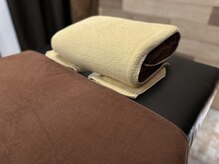 マイストレッチ 黄金町店(My Stretch)/タオル枕で施術中の首をラクに