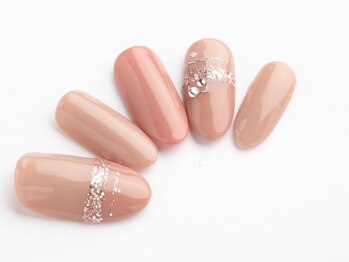 エムスラッシュ センター南(M.SLASH)/上品ネイル