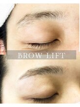 シーア ボーテ アイラッシュ(THEA beaute eyelash)/ブロウリフト【眉パーマ】