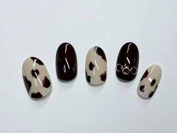 ネイルサロンアンドスクール アイビー(IVY)/ウシ