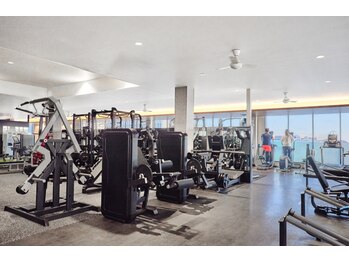 ベストスタイルフィットネス 新浦安店(BEST STYLE FITNESS)/ジムエリア