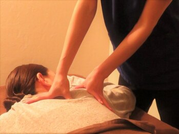 リラクゼーションマッサージ まんてん 北一条店の写真/頭痛・首肩こり・肩甲骨まわり・腰痛に!【お悩みにアプローチ☆オーダーメイド60分¥5900/80分¥7300(新規)】