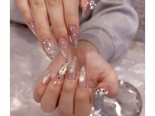 カスタム(Custom)の雰囲気(1級ネイリスト資格保持者が施術!美フォルム☆パラジェル使用)