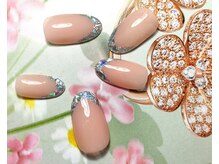 アンティクイーン(Antiqueen)/大人気のガラスフレンチ♪