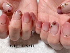 フレンチネイル