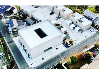 リム(LIM)/《現代風商店街ネオラログイン》