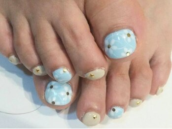 涼感フラワーフットネイル