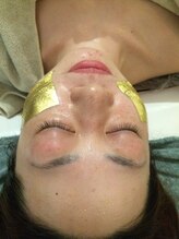 ゴータスディグラシア(Gotas de gracia)/金箔パック