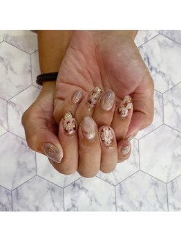 マイビーネイル(MYB NAIL)/