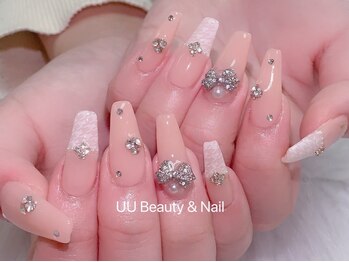 ユーユービューティネイル 上野御徒町店(UU Beauty&Nail)の写真/【チップ長さ出し15800円】ワンホン,韓国パーツ豊富★とことん派手に存在感抜群[上野/上野御徒町]