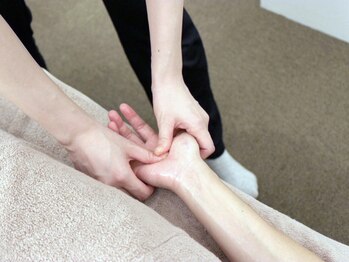 三国駅前ビューティー鍼灸院(三国駅前Beauty鍼灸院)/ハンドマッサージで睡眠不足解消