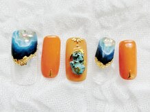 ネイリシャス(NAILICIOUS)/波打ち際を思わせるマリンネイル