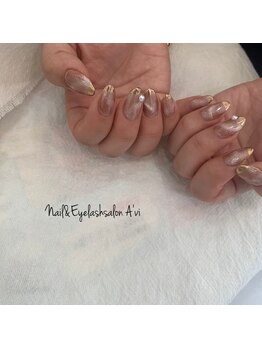 ネイルアンドアイラッシュ アヴィ(Nail and Eyelash A'vi)/ミラーフレンチ×マグネット