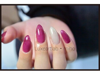 リュクスアートラボ(Luxeartlab)/