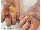 5色色違いグラデーションネイル