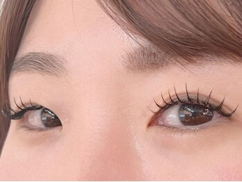 アイフラット 稲沢(I-FLAT)の写真/《パリジェンヌラッシュリフトで理想の目元へ◇》目元美容液とコーティング付きで、持続力も抜群☆