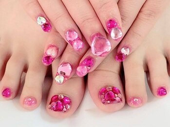 プティネイル 池袋(Puty Nail)の写真/【フットジェルやり放題120分★】サンダルの季節はフットネイルも可愛く♪フットバス・ケア込み◎[池袋]