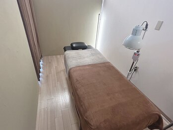 鍼灸マッサージここから/施術部屋2