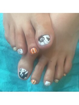 ネイルケアサロンエルミタージュ/フットもハロウィンに★
