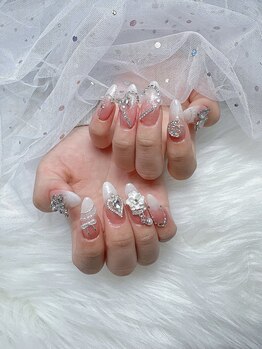 アミネイル(Ami Nail)/ワンホンガーリーネイル