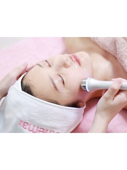 ホウレイ線・たるみ改善！予防ケア