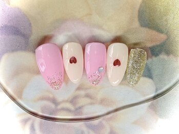 ロビン ネイル(ROBIN NAIL)/4月定額6600円（フット7700円）