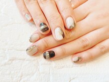 ブレスネイル(brace Nail)/かっこいいフェミニンデザイン
