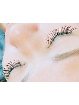 ボリュームのある目元にしたい