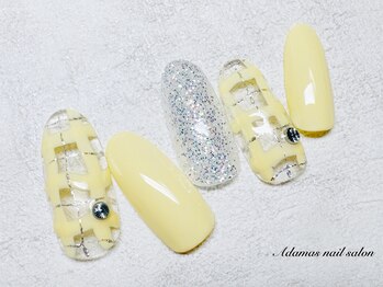 アダマス(Adamas)/韓国風チェック柄ネイル