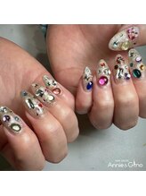 キュアバイアニーアンドジーノ(Qa by Annie&Gino)/《宝石ネイル》