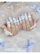 マミーフルール(Mamie fleur)/水色ネイル