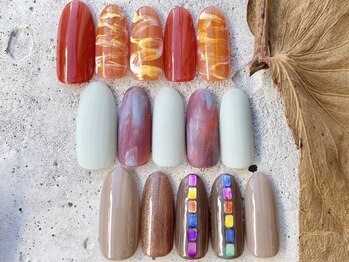 フリークネイル(FREAK Nail)の写真/【定額ニュアンス*8500円】シンプルめな持ち込みコースも人気♪迷ったらデザインが決まってる定額コース☆