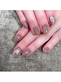 シンプルマグネットネイル