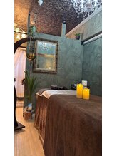 サロン ド オージャス(salon de ojas)/ボディーマッサージルーム
