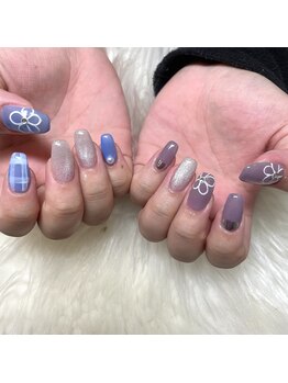 トータルサロン 白べぇーっ プラス/アシメネイル