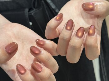 ツーバイ マックスビューティー 下北沢(2by MAX BEAUTY)の写真/お仕事柄派手なネイルが出来ない方必見◎シンプルながらもトレンドを取り入れた大人上品な指先へ♪