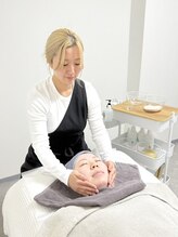 ハーブピーリング専門店lume 瀧野 史園