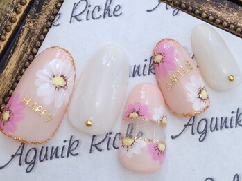 アグニークリッシェ(Agunik Riche)/【マーガレットネイル】